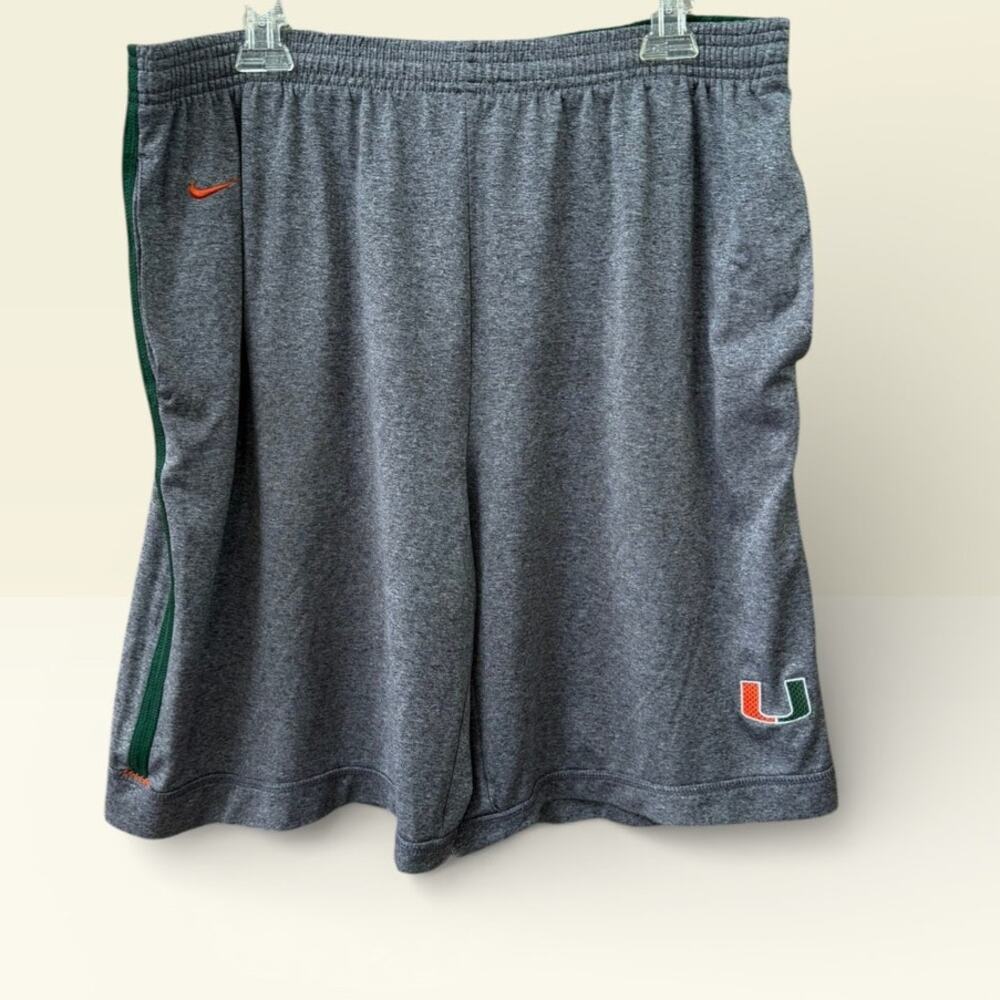 Nike Team Nike Fit Mens Size Large University of Miami Pull On Athletic Shorts